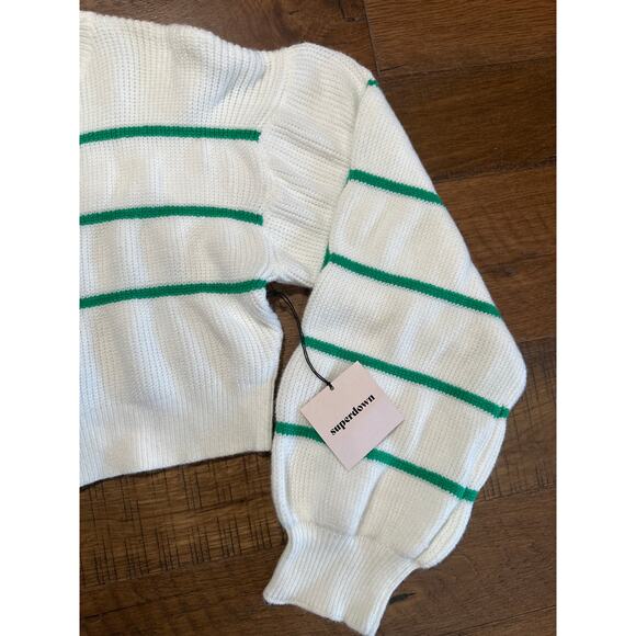 Superdown Cropped Sweater - Picture 3 of 4